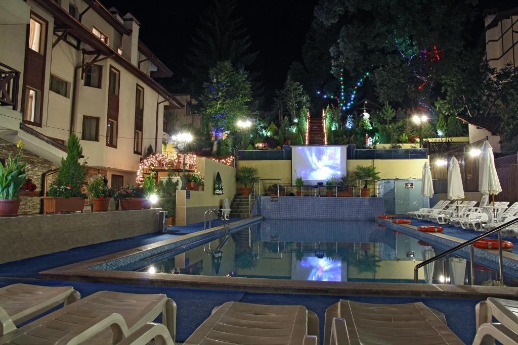 Aquilon Hotel & Thermal Pools Bania Exterior foto